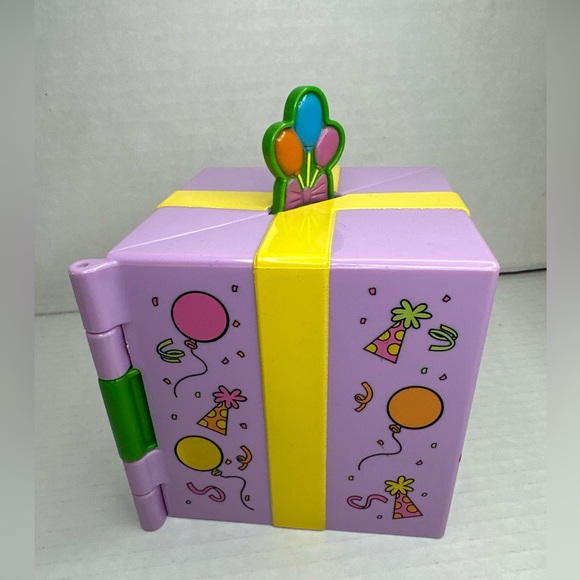 2003 Mattel Dora the Explorer toy figure or cake topper plastic Birthday box - Picture 12 of 15